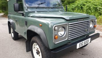 Land Rover Defender 90 Td5 2007  Totally original and unmolested  Drives A1